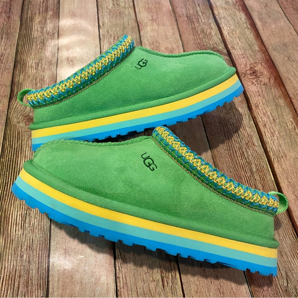 UGG Kids Tazz Green | Size 1